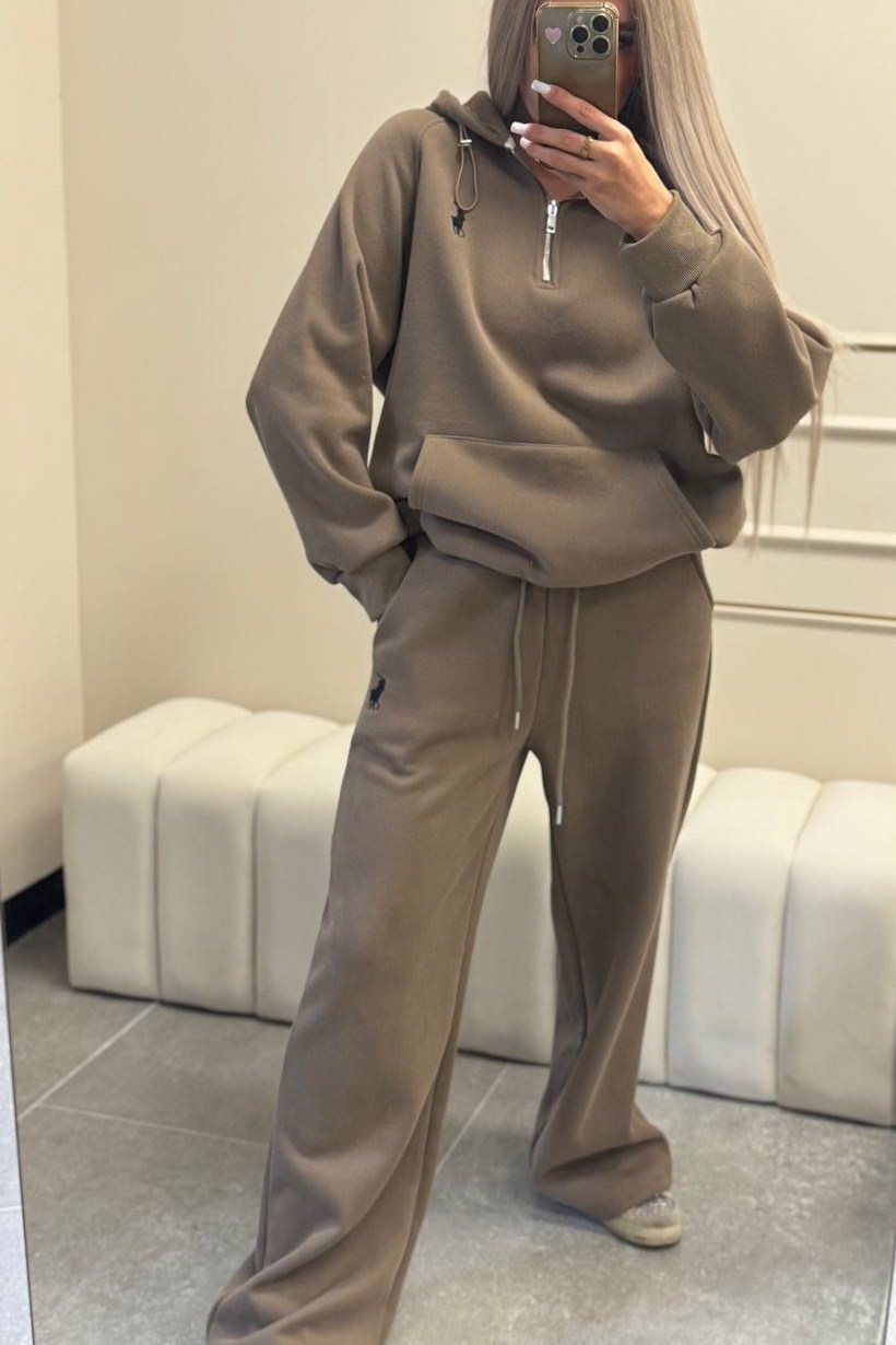 костюм спортивный,спортивный женский костюм,женский костюм,спортивный костюм loro piana,костюм