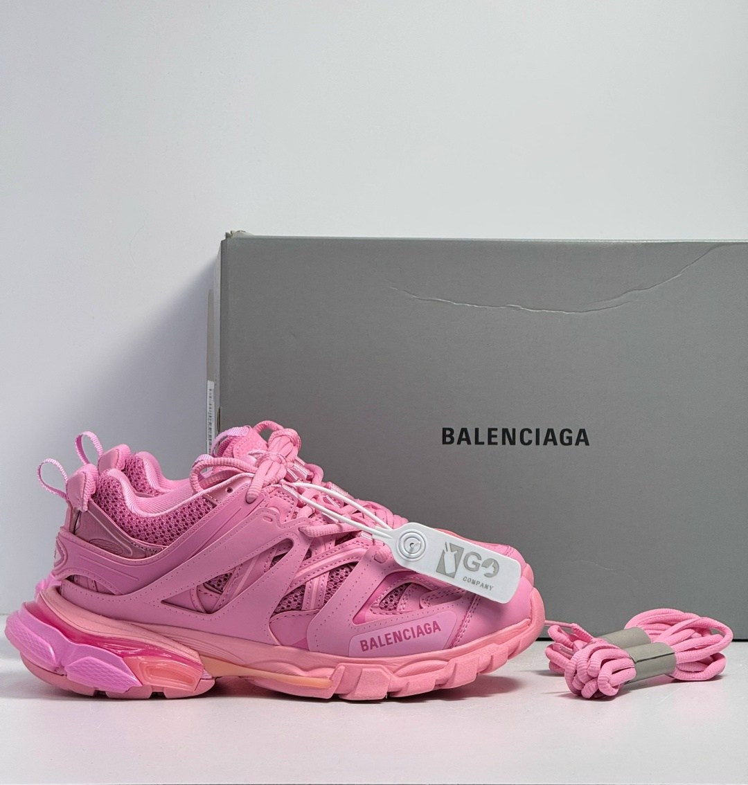 кроссовки женские balenciaga,кроссовки balenciaga,женские кроссовки balenciaga track trainer pink,balenciaga track sneakers pink,кроссовки баленсиага женские розовые