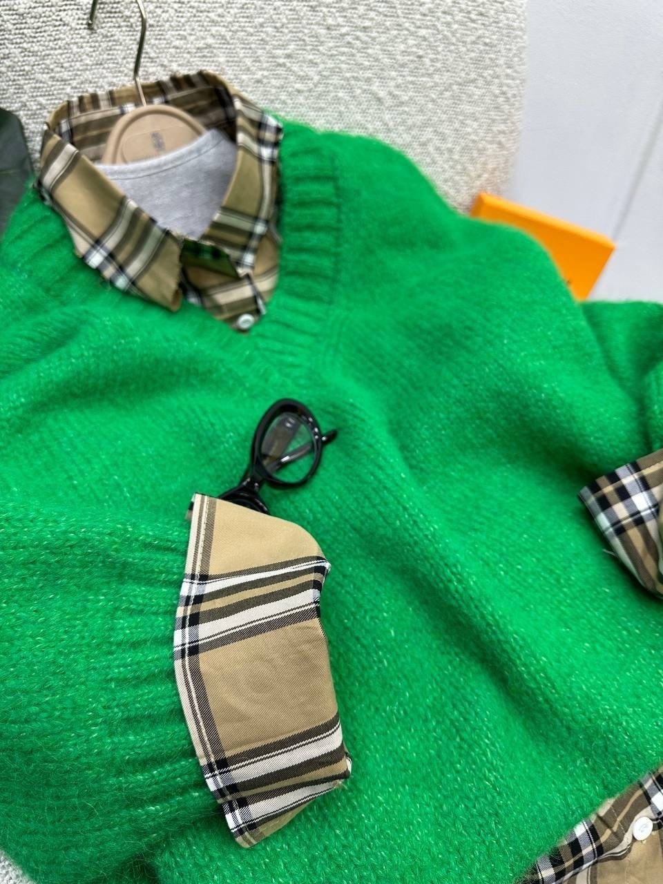 модные свитера,свитера вязаные,свитер пуловер,трикотажный свитер,свитер зеленый