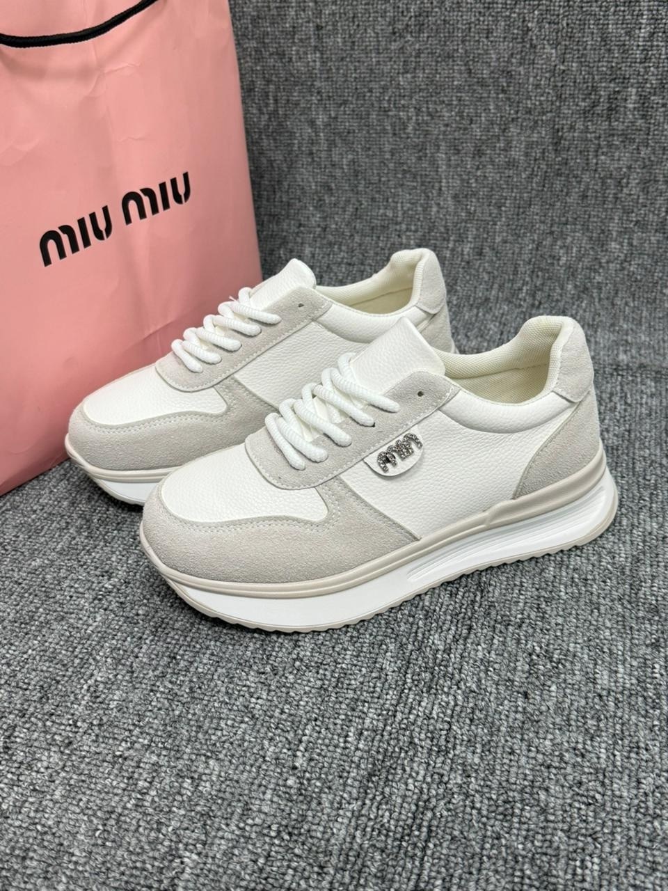 ,кроссовки женские,бежевые кроссовки,повседневные кроссовки,кроссовки женские на высокой подошве