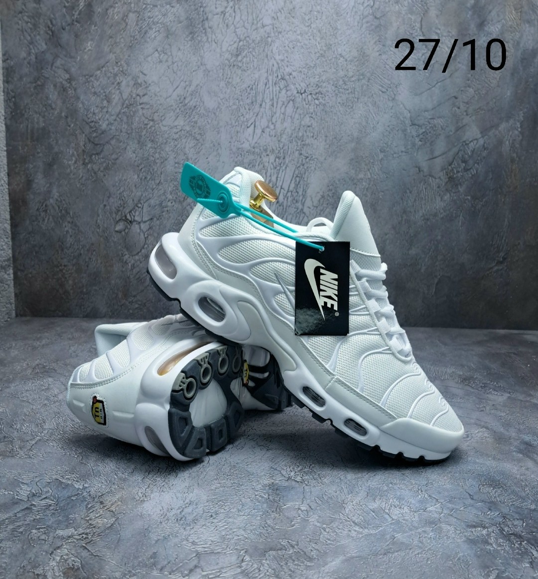 кроссовки nike tn air max plus,nike air max tn plus white,мужские кроссовки nike air max tn plus,nike air max tn plus,кроссовки мужские nike air max tn белые