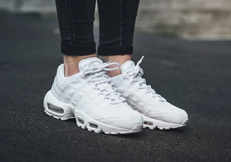 nike air max 95 triple white,nike air max 95 essential,nike air max 95 white,nike air max 95,кроссовки nike air max 95 белого