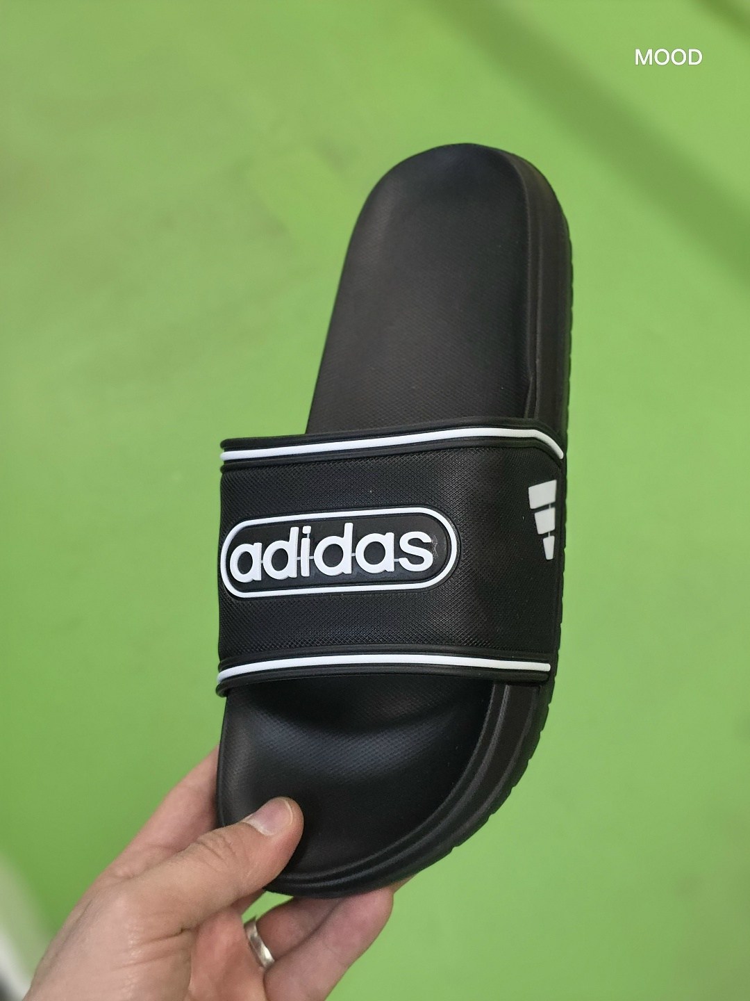 шлепанцы adidas,сланцы adidas,шлепанцы adidas adilette comfort,тапки мужские adidas,