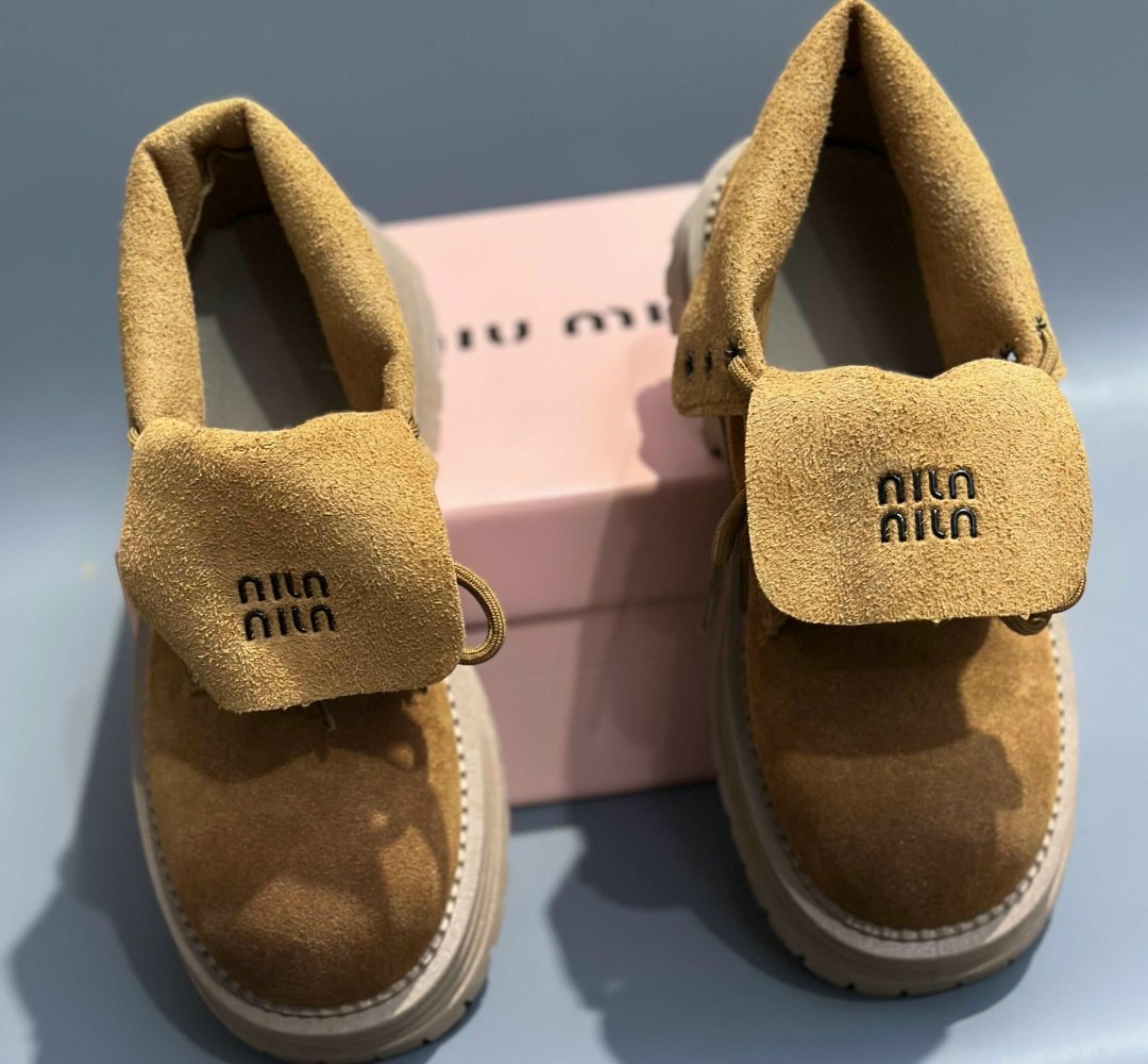 ,ботинки замшевые miu miu,ботинки замш,женские ботинки, женская