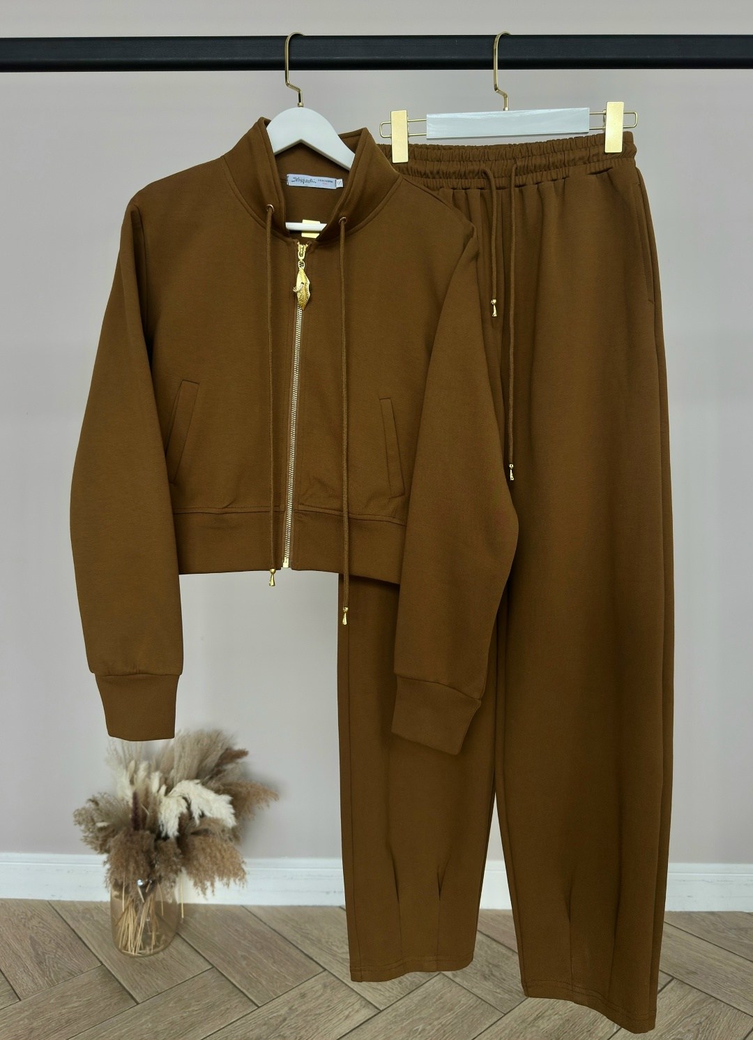 костюм женский,стильный костюм,брюки комплект,стильные женские костюмы,костюм двойка женская