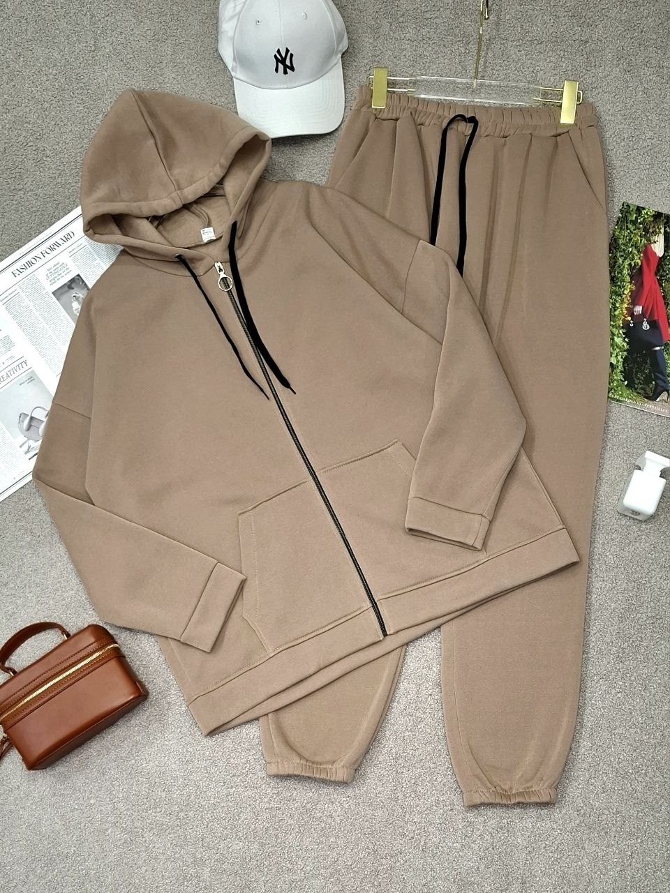 костюм женский на флисе,костюм на флисе,утепленный костюм с начесом,костюм женский спортивный на флисе,спортивный костюм женский