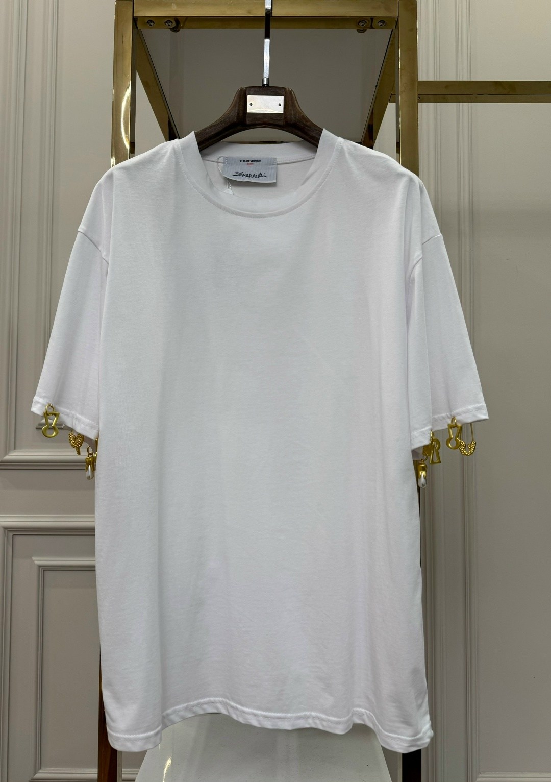 черная оверсайз футболка,футболки оверсайз,белая оверсайз футболка,футболка стильная,футболки женские мужские