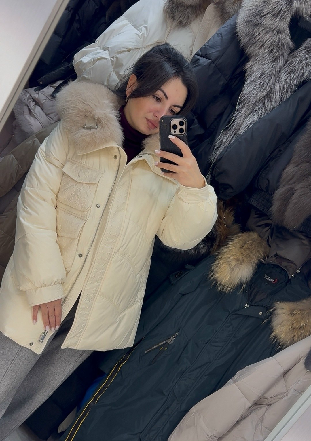 зимние куртки пуховики,пуховик,фирменный пуховик томас бибер super,женский пуховик,пуховик с натуральным мехом