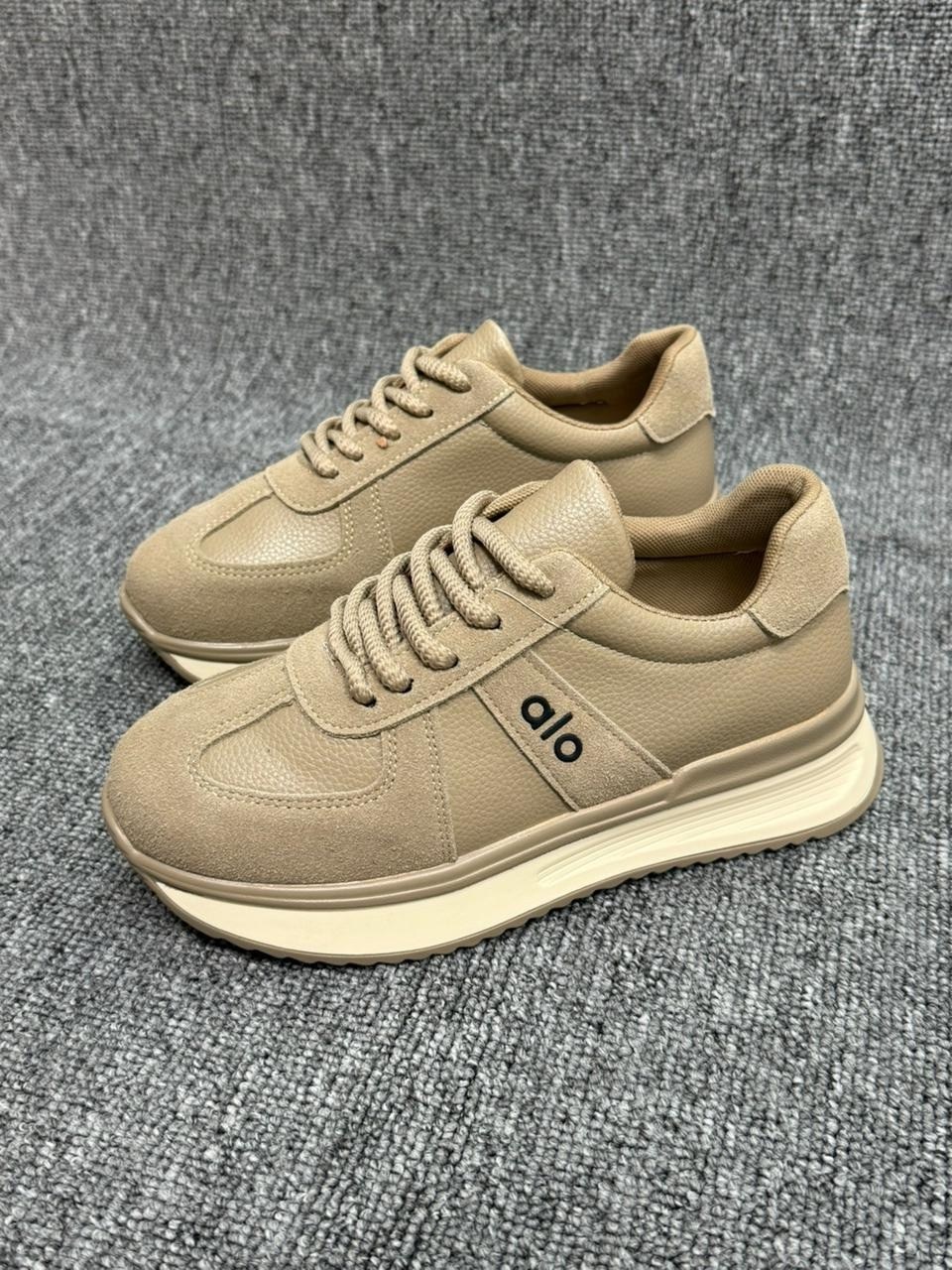 женские кроссовки,,кроссовки chanel женские,спортивная ,кроссовки повседневные