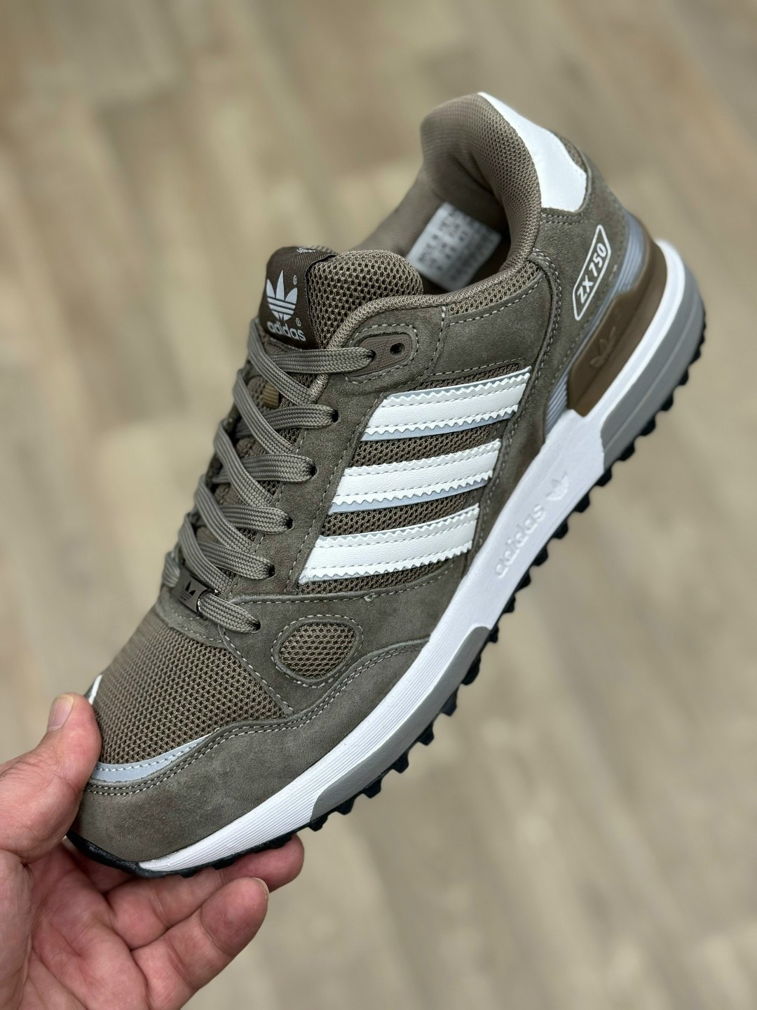 кроссовки мужские adidas,кроссовки adidas zx 750,кроссовки adidas,adidas zx 750,спортивные кроссовки adidas zx750 adidas