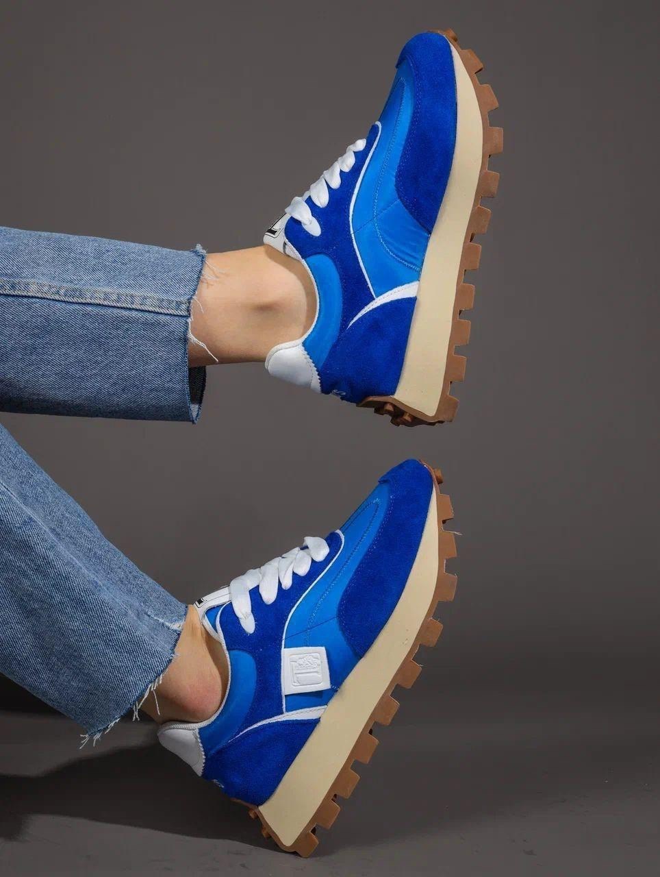 ,кроссовки женские,кроссовки удобные,кроссовки для женщин,модные кроссовки