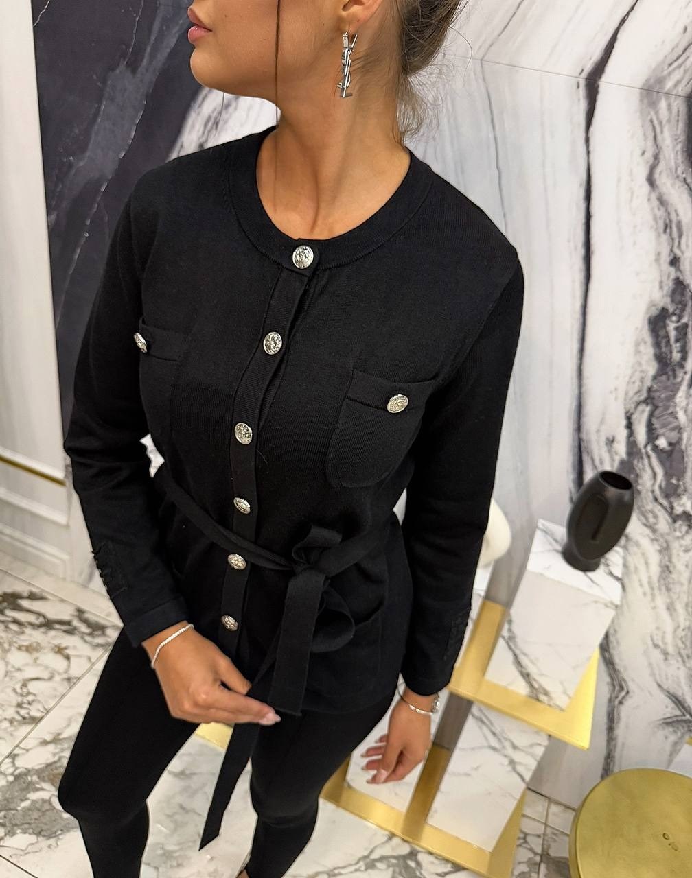 девушка,женщин,девушка стиль,макияж красота,джемпера женские