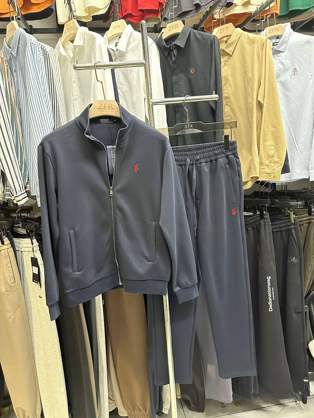 спортивный костюм brunello cucinelli,спортивный костюм kiton,мужской спортивный костюм polo ralph lauren,спортивный костюм polo ralph lauren,спортивные костюм