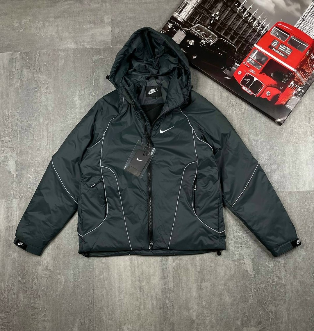 куртка демисезонная nike,мужские пуховики nike,мужская куртка nike,куртка nike therma fit legacy,куртка зимняя