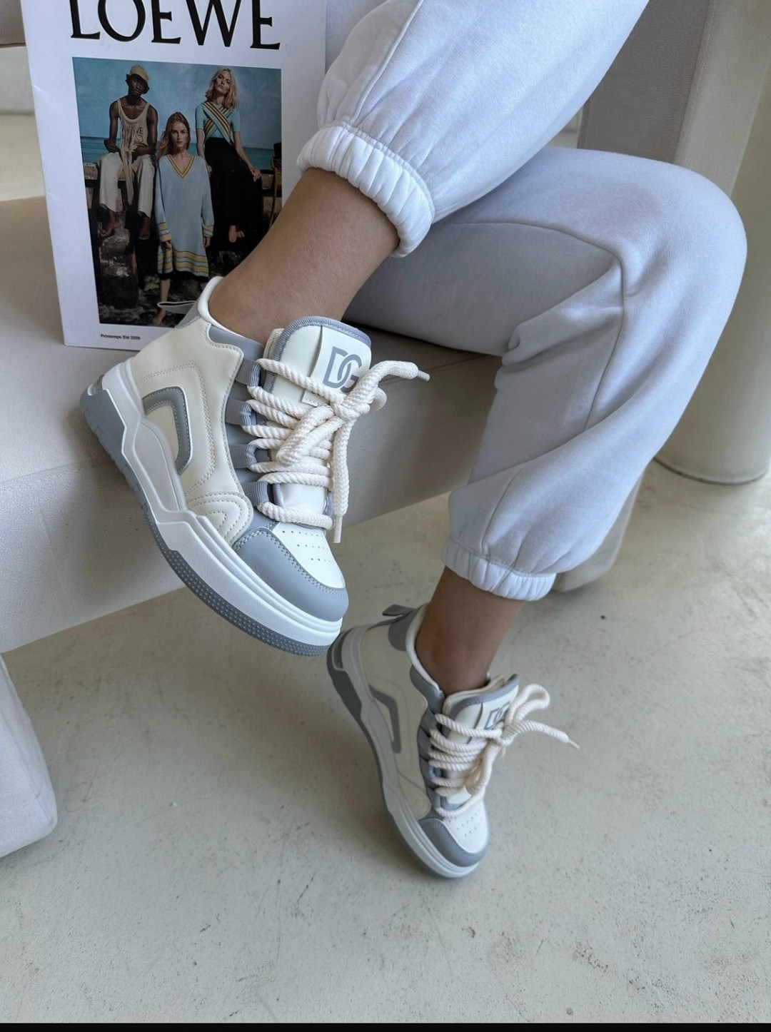 женские кроссовки,,стильные кроссовки,кроссовки,модные кроссовки