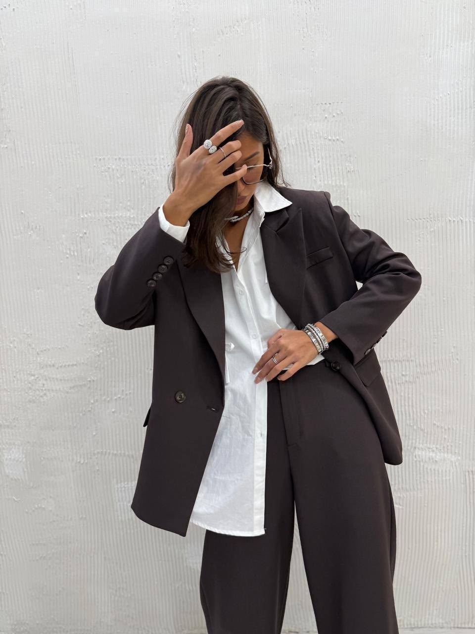 пиджак серый оверсайз классический coutell,пиджак женский оверсайз kiwi collection,пиджак оверсайз серый blanc casse,пиджак оверсайз удлиненный mbelaya цвет серый графит,пиджак оверсайз серый