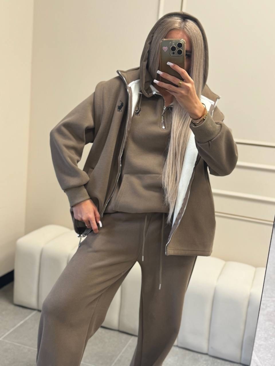 костюм спортивный,спортивный женский костюм,женский костюм,спортивный костюм loro piana,костюм