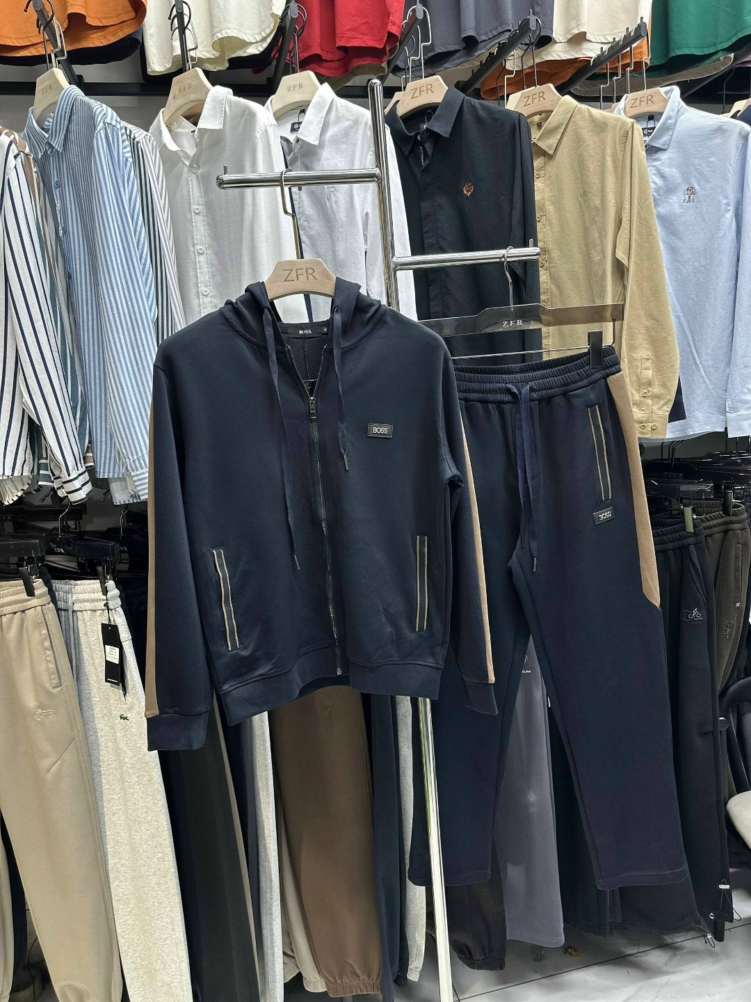 спортивный костюм brunello cucinelli,спортивный костюм мужской brunello cucinelli,костюм спортивный,мужской спортивный костюм,спортивный костюм dolce&gabbana