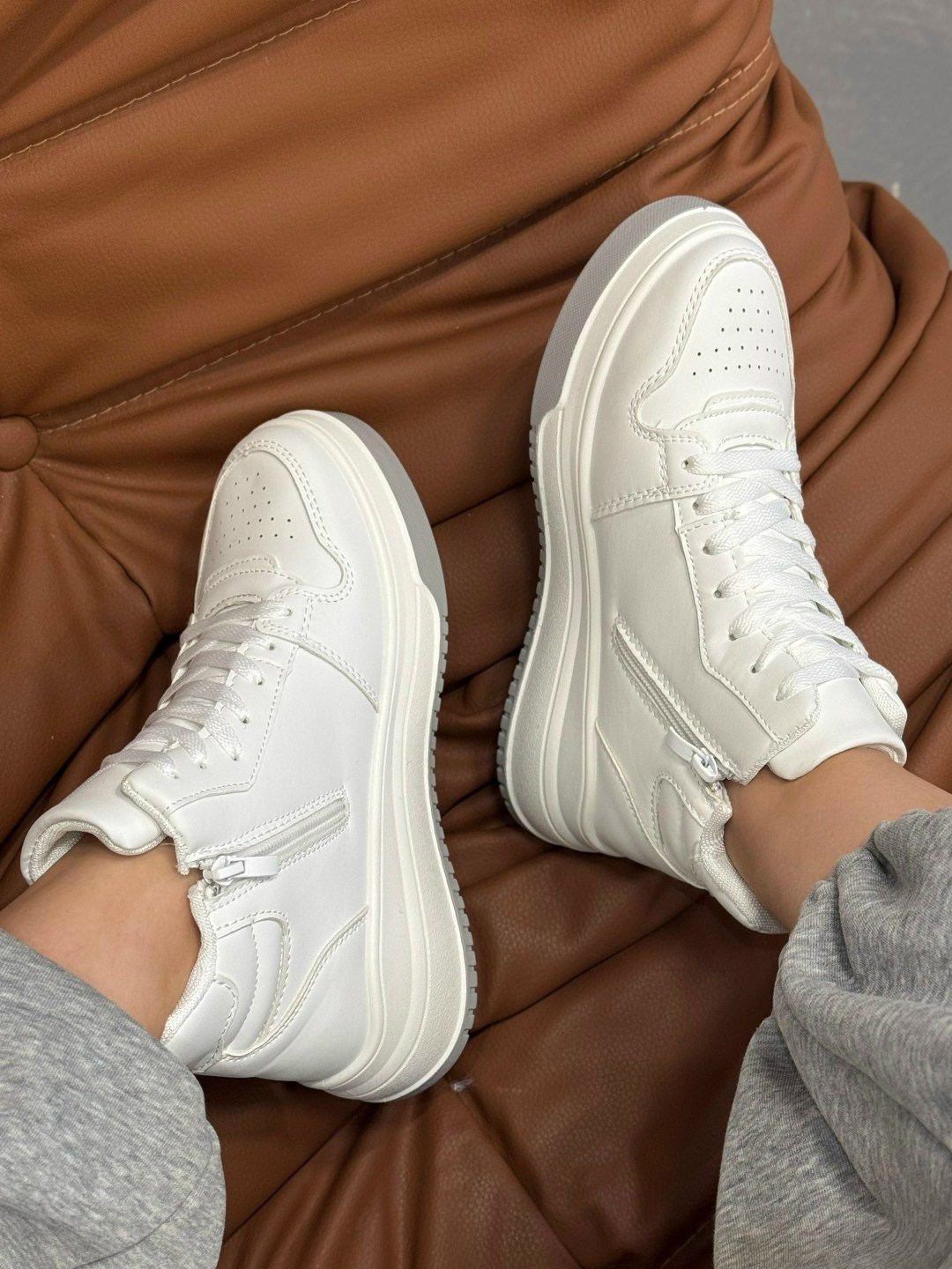 ,зимние кроссовки женские белые высокие,белые кроссовки женские,кроссовки женскиe,белые кроссовки