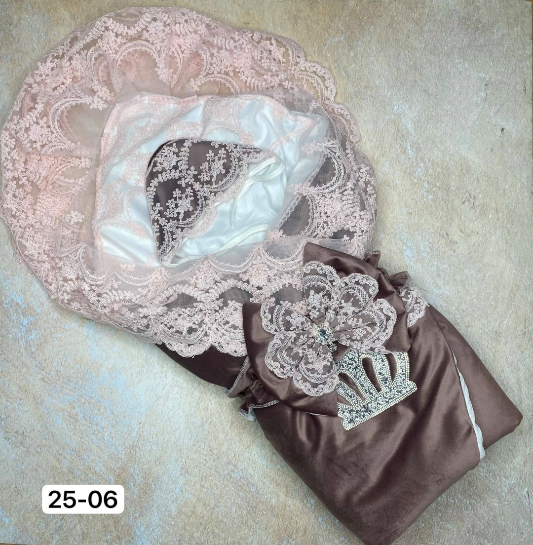 конверт на выписку,комплект на выписку,комплект конверт на выписку,конверт на выписку с короной,конверт на выписку для новорожденного