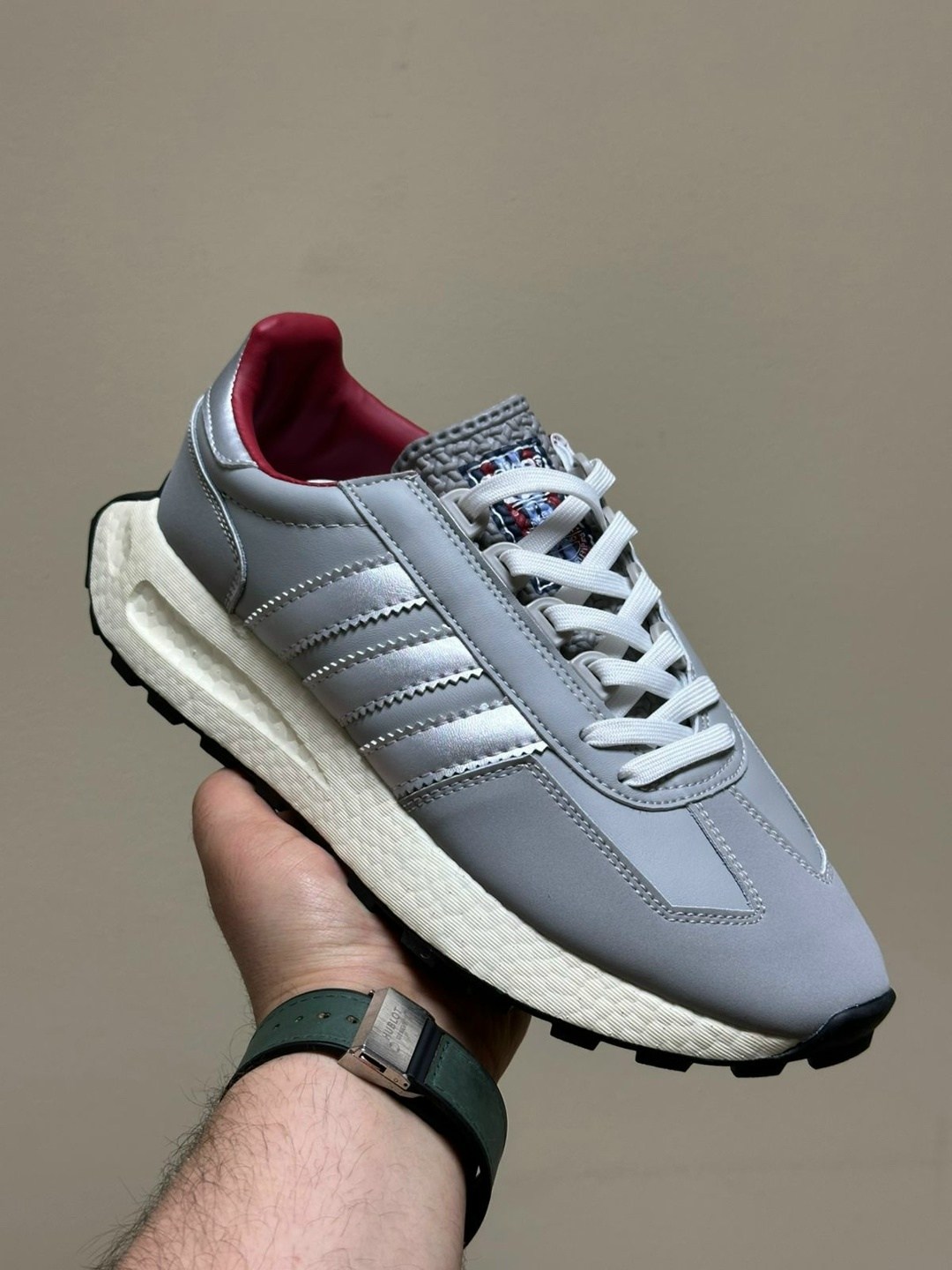 кроссовки adidas,кроссовки adidas retropy,кроссовки adidas retropy e 5,кроссовки adidas originals retropy,adidas originals кроссовки