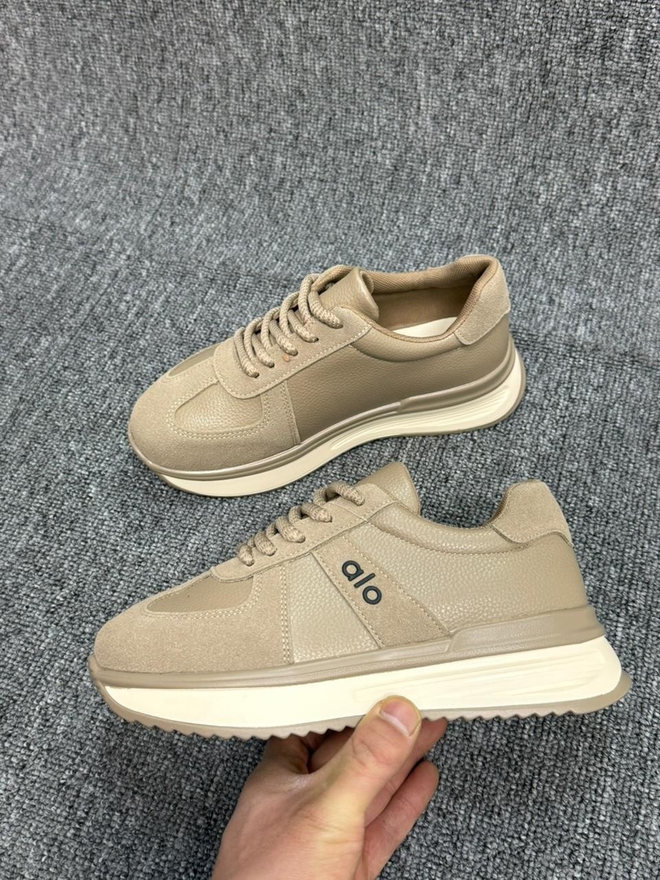 женские кроссовки,,кроссовки chanel женские,спортивная ,кроссовки повседневные