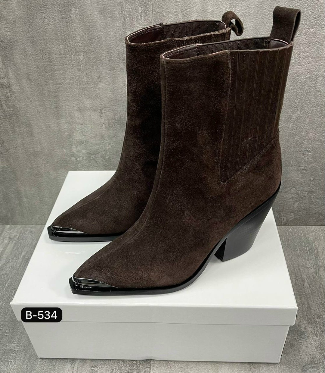 ботильоны казаки,,ботильоны женские,замшевые ботильоны,бежевые ботильоны