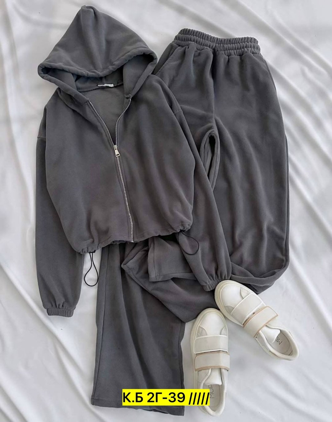 cпортивный костюм женский на флисе,костюм женский на флисе,костюм белый,костюм спортивный,спортивные костюмы на флисе