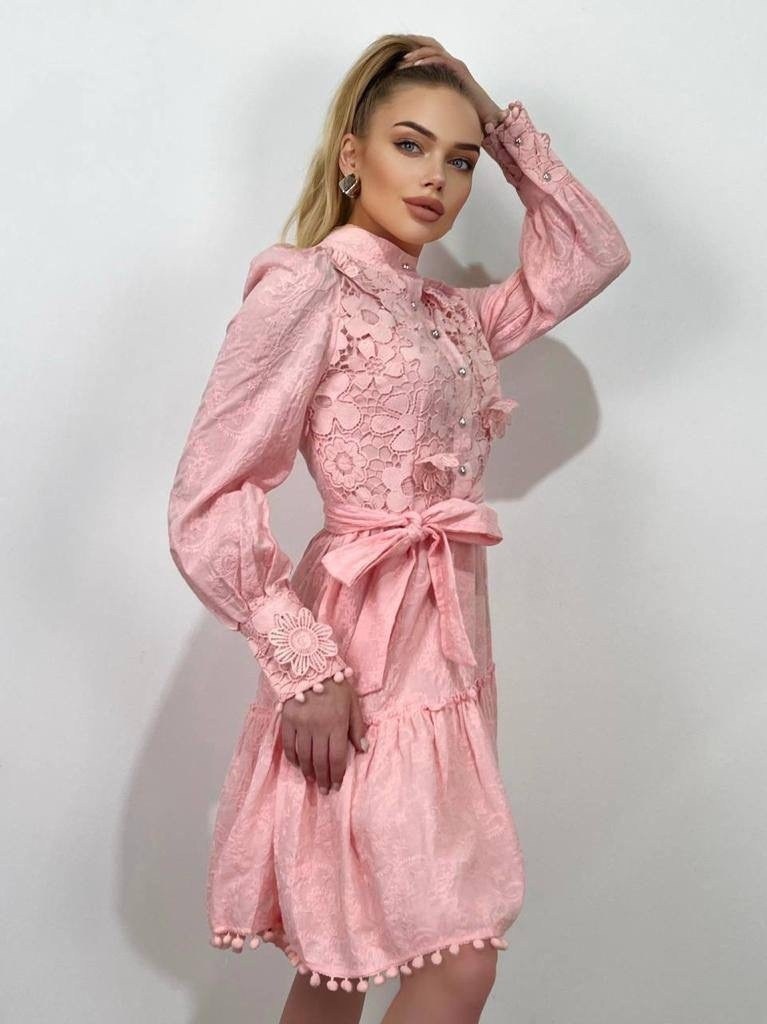 платье с кружевами,кружевное платье,кружевное платье с оборками,платье модное,платье стильное