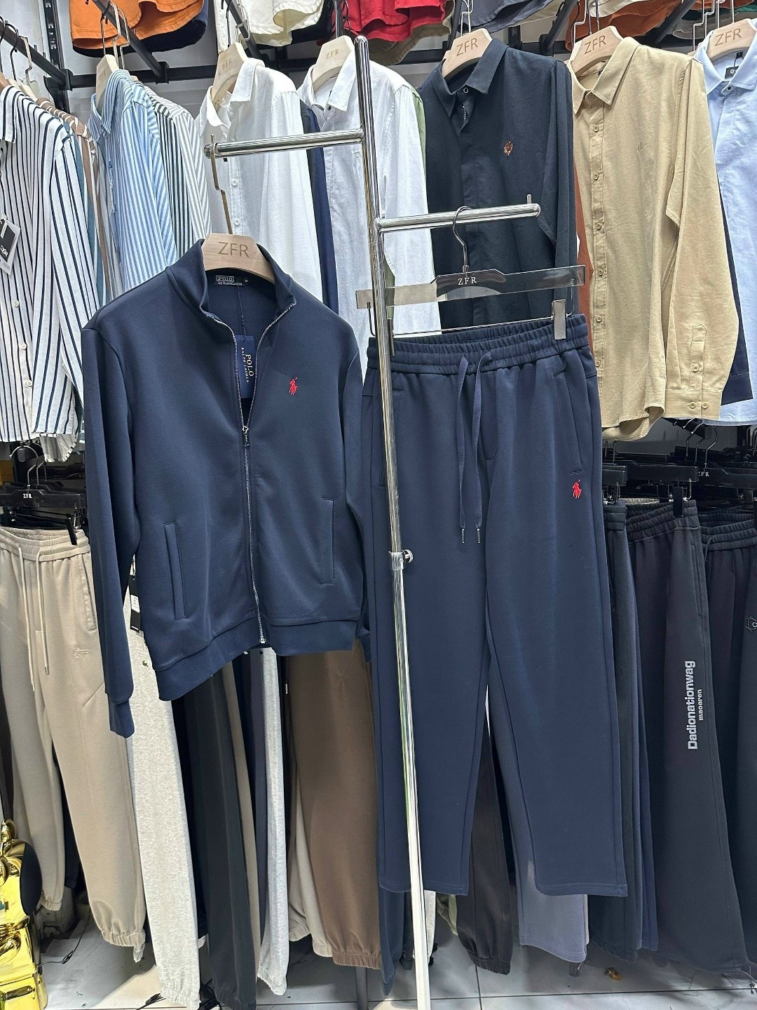 спортивный костюм brunello cucinelli,спортивный костюм kiton,мужской спортивный костюм polo ralph lauren,спортивный костюм polo ralph lauren,спортивные костюм