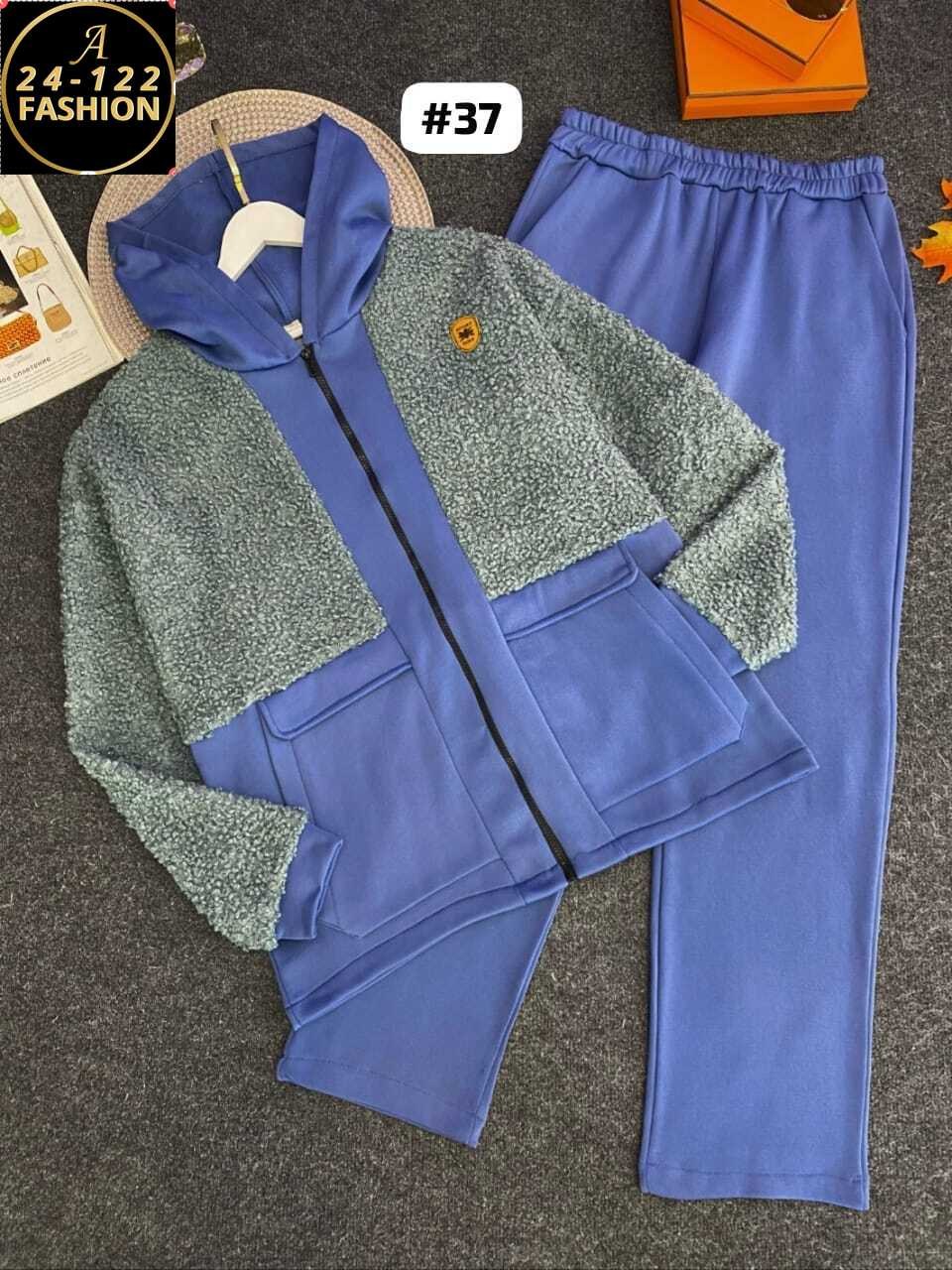 костюм женский на флисе,костюм женский,костюм на флисе,теплый костюм,спортивный костюм женский