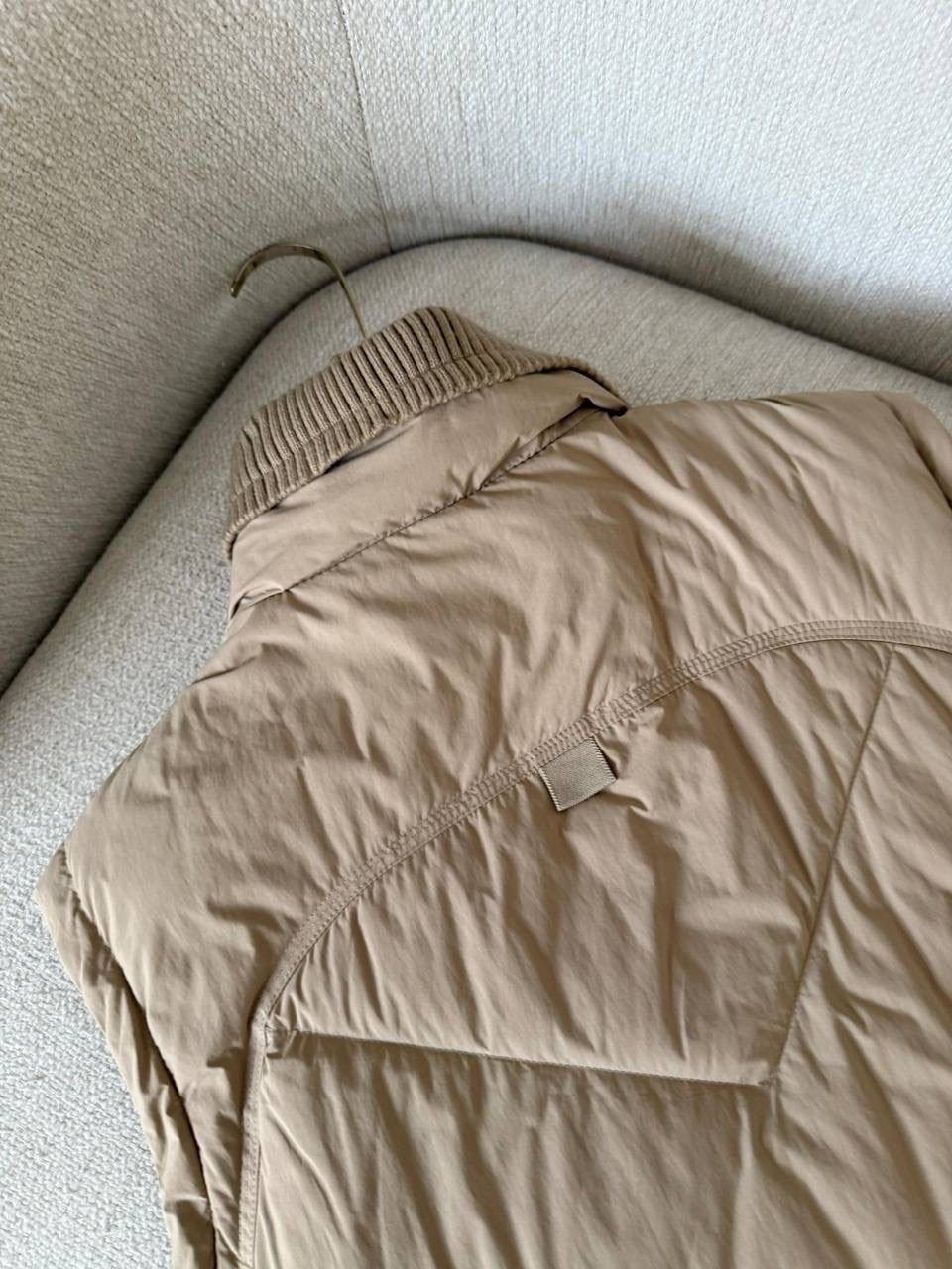 женская жилетка,жилетка,жилет,модные жилетки,жилет женский