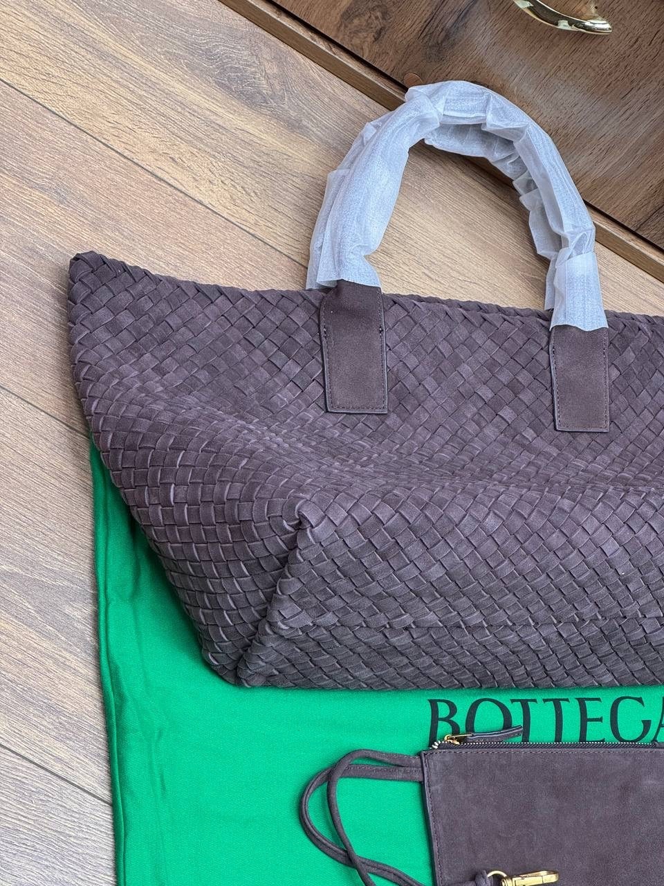 bottega veneta женская сумка,сумка bottega veneta,сумка боттега венета,сумка bottega veneta коричневый,bottega сумка