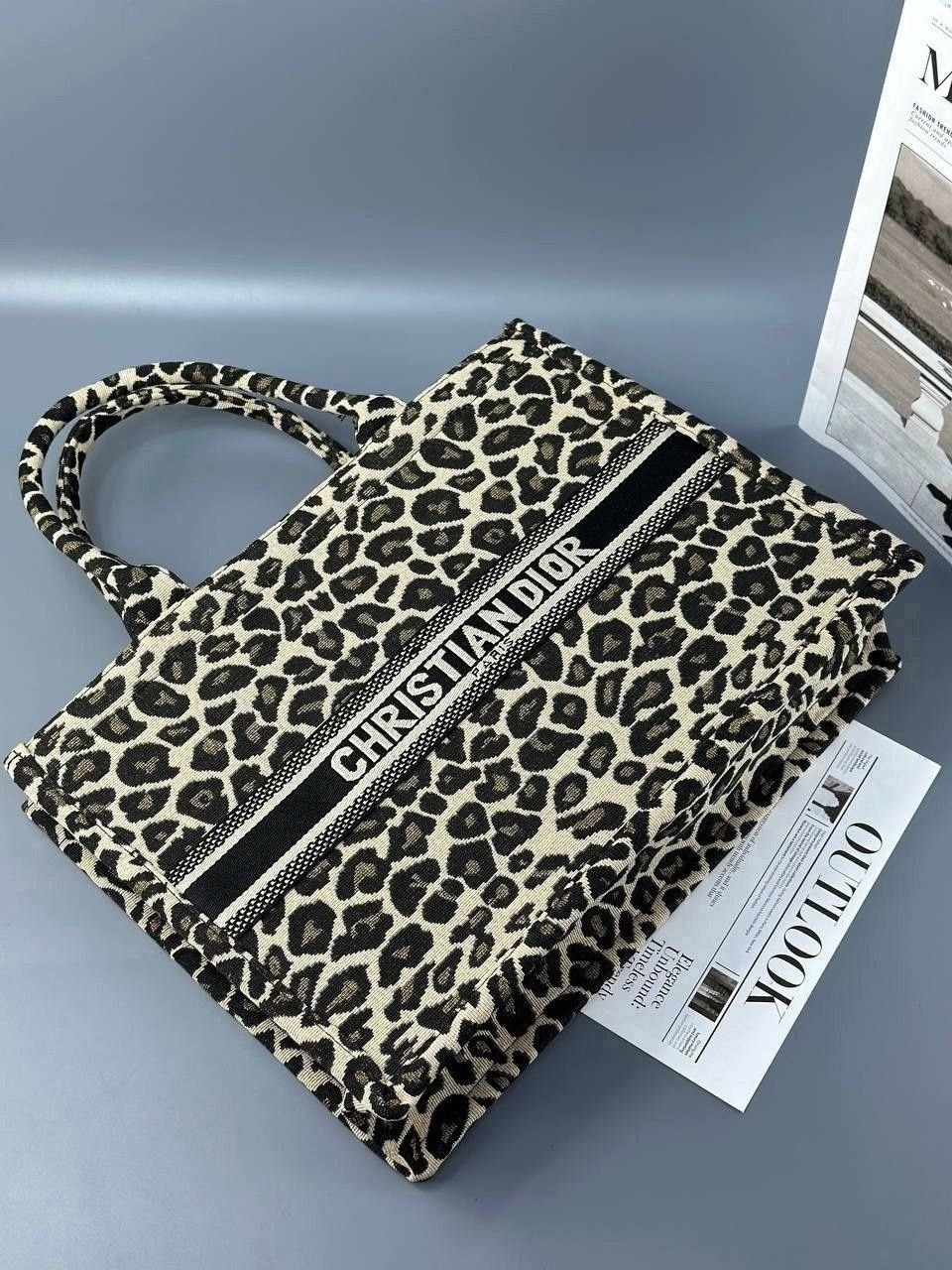 сумка шоппер кристиан диор,сумка леопардовая кристиан диор,сумка диор,сумка тоут леопардовая кристиан диор,сумка шоппер диор