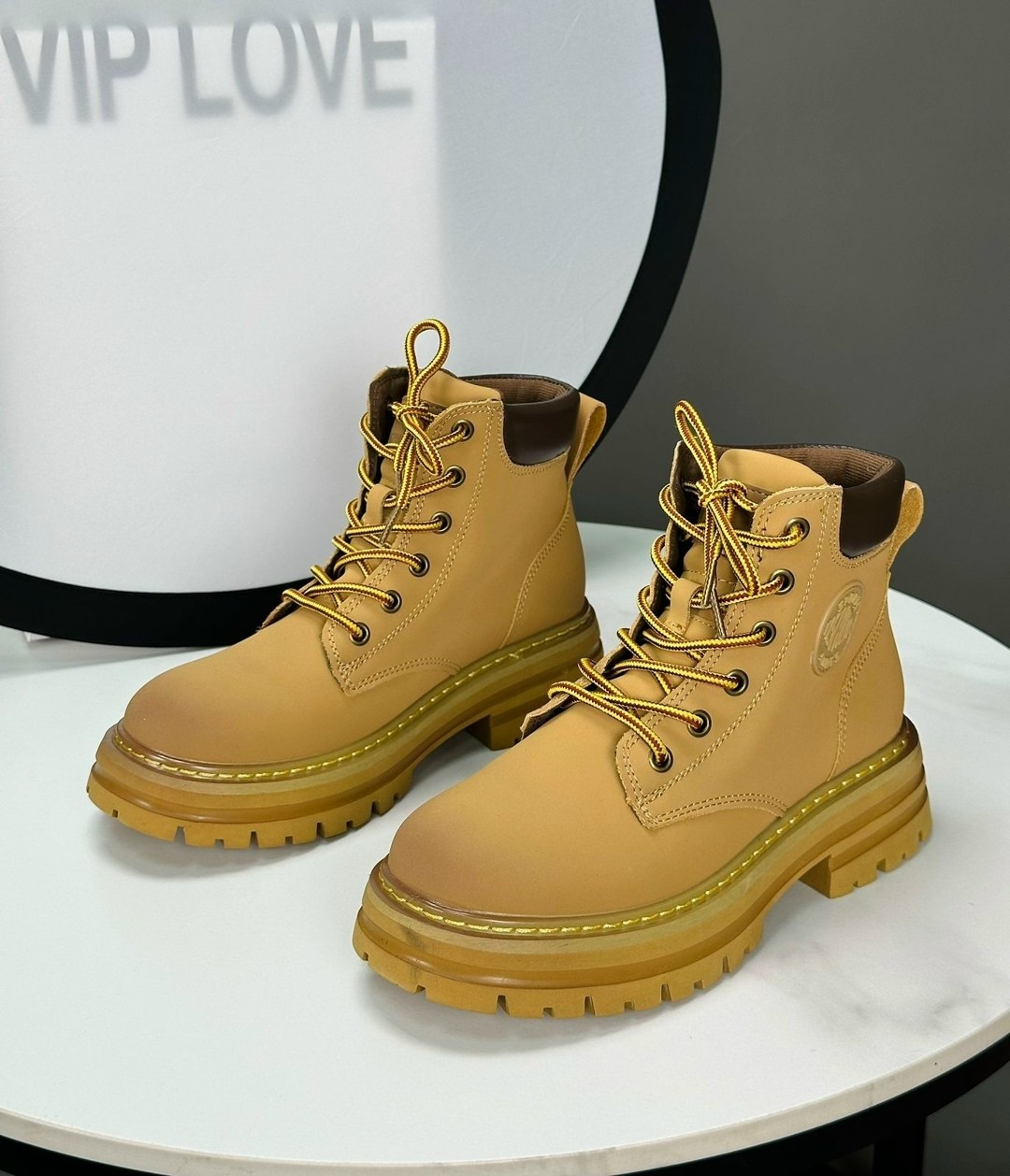 ,ботинки весенние женские,ботинки женские,ботинки пустынные женские,желтые ботинки тимберленд