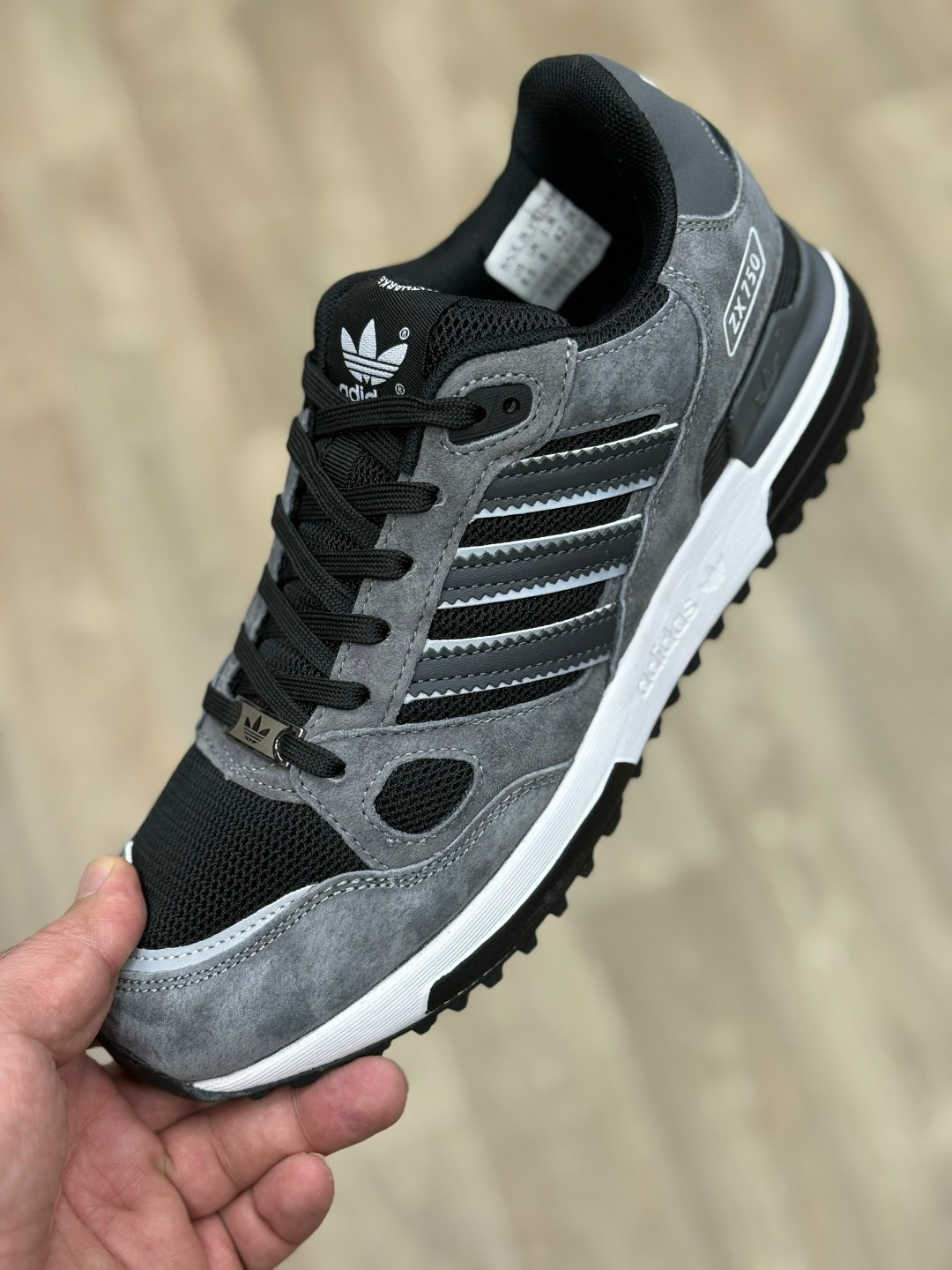 кроссовки мужские adidas,кроссовки adidas zx 750,кроссовки adidas,adidas zx 750,спортивные кроссовки adidas zx750 adidas
