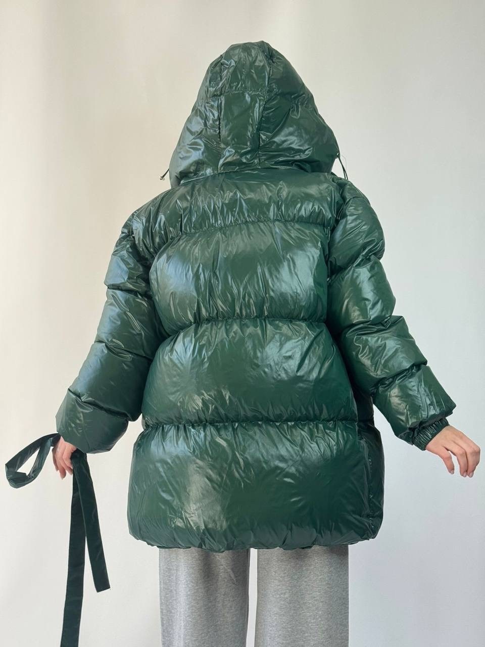 куртка оверсайз,пуховики оверсайз,зеленый пуховик,пуховик,куртка пуховик