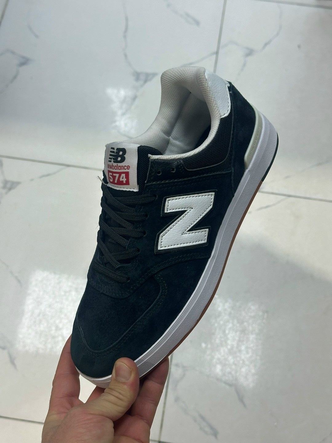 кроссовки adidas ozelia,кроссовки adidas originals ozelia,кроссовки adidas ozelia коричневый,кроссовки озелия adidas бежевый,кроссовки adidas