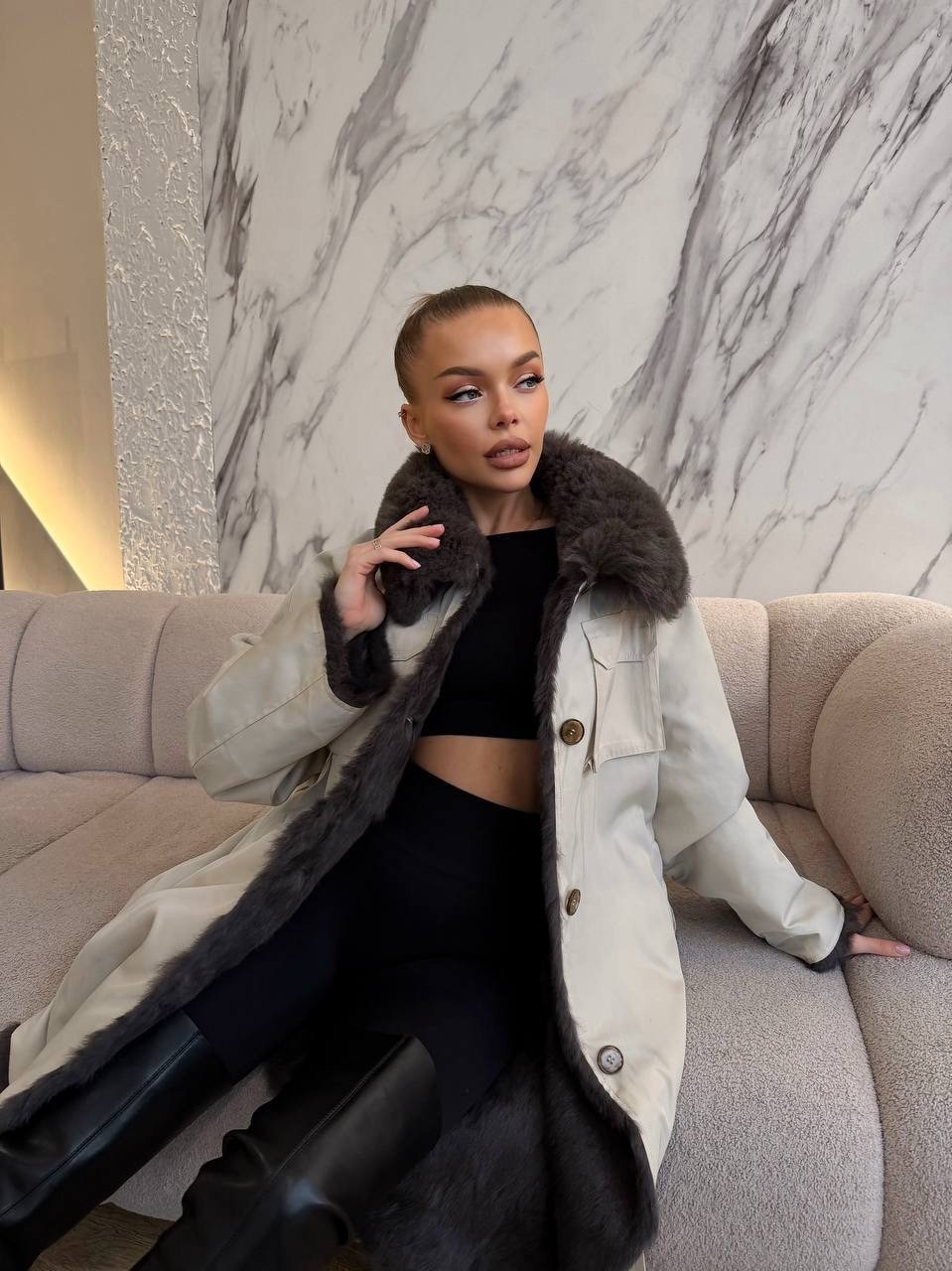 куртка,куртка с натуральным мехом,женская зимняя куртка,короткая дубленка,дубленка укороченная