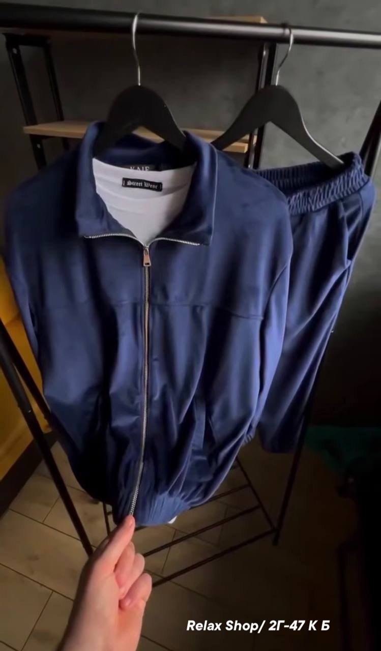 прогулочный костюм brunello cucinelli,спортивный костюм brunello cucinelli,спортивные костюм,мужской спортивный костюм,костюм мужской