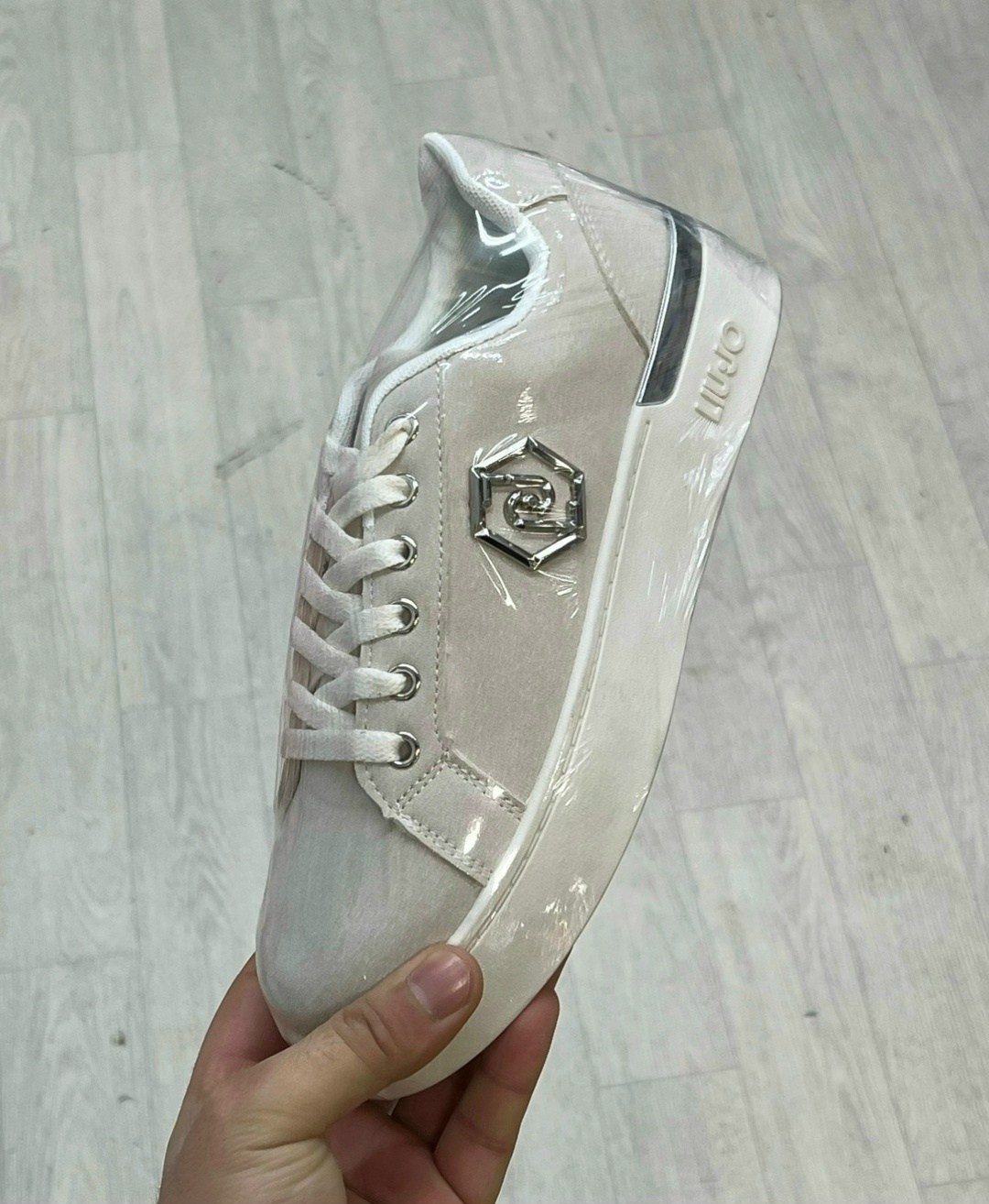 ,кроссовки женскиe,кеды женски,кеды liu jo,женские кеды