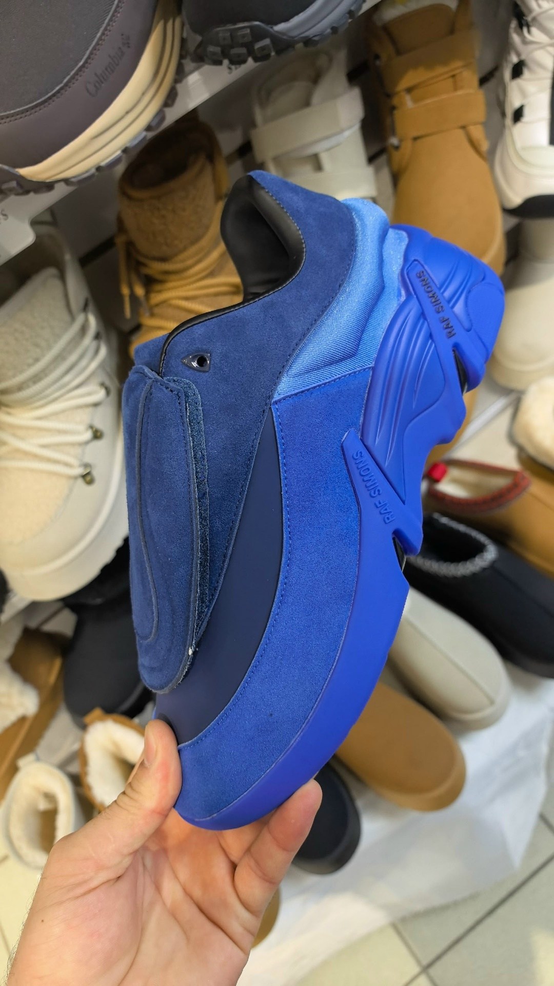 adidas ozweego 2 raf simons x red,raf simons low top sneakers antei 44 red leather,кроссовки adidas x raf simons ozweego 2 жен красный,adidas raf simons ozweego 3 red,кроссовки