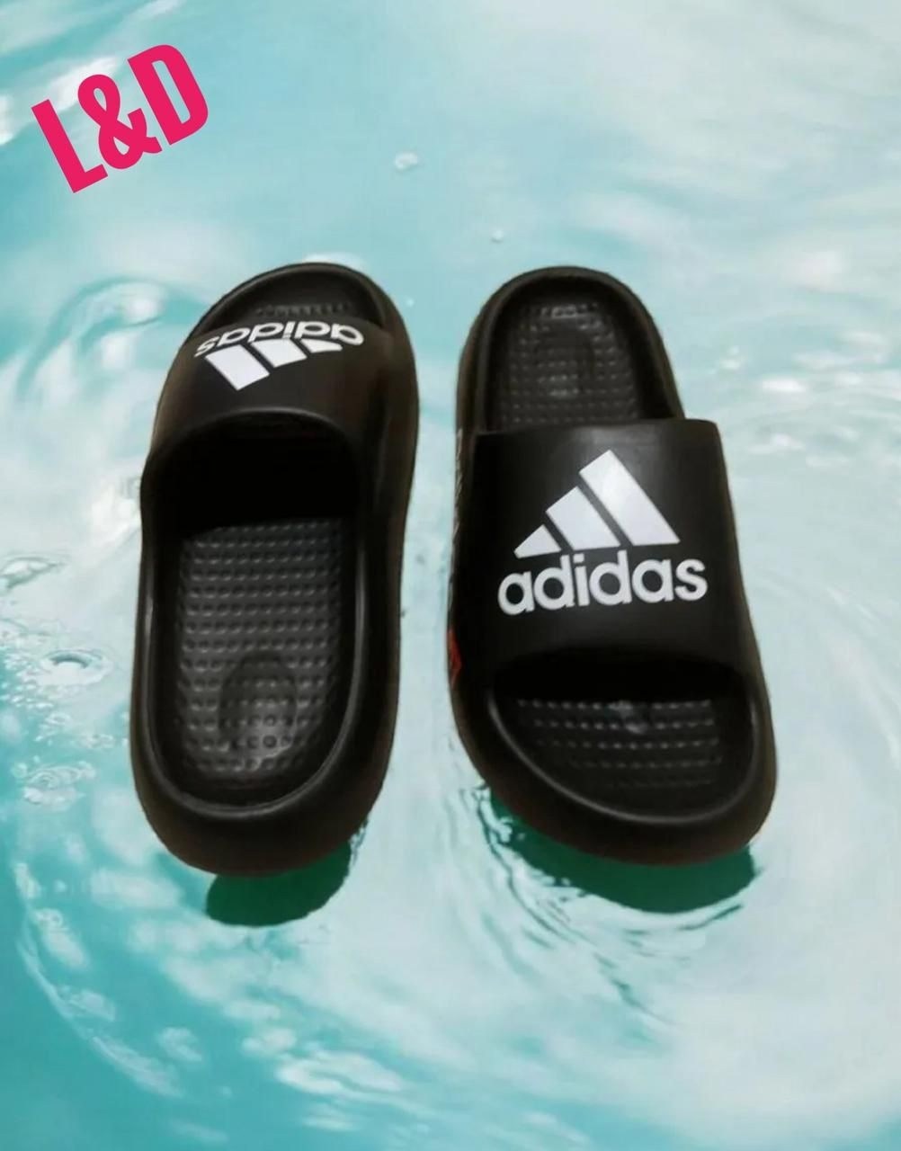 шлепанцы adidas,шлепки adidas,сланцы adidas,мужские тапочки,шлепки адидас