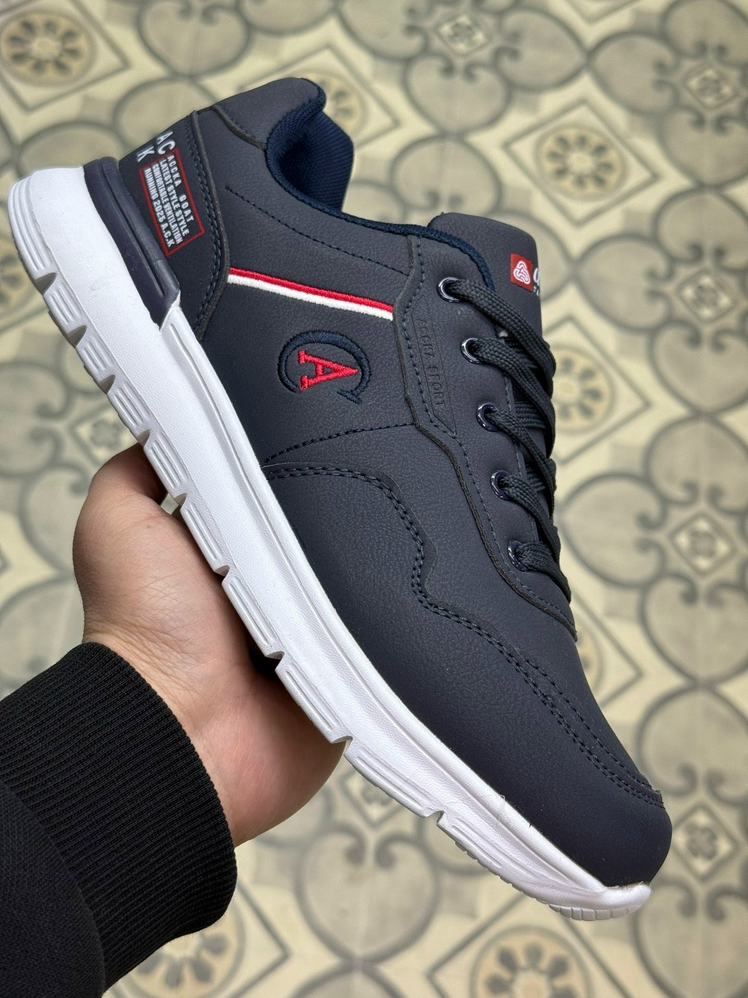 мужские кроссовки,кроссовка мужской,,кроссовки kajila,мужские кроссовки reebok