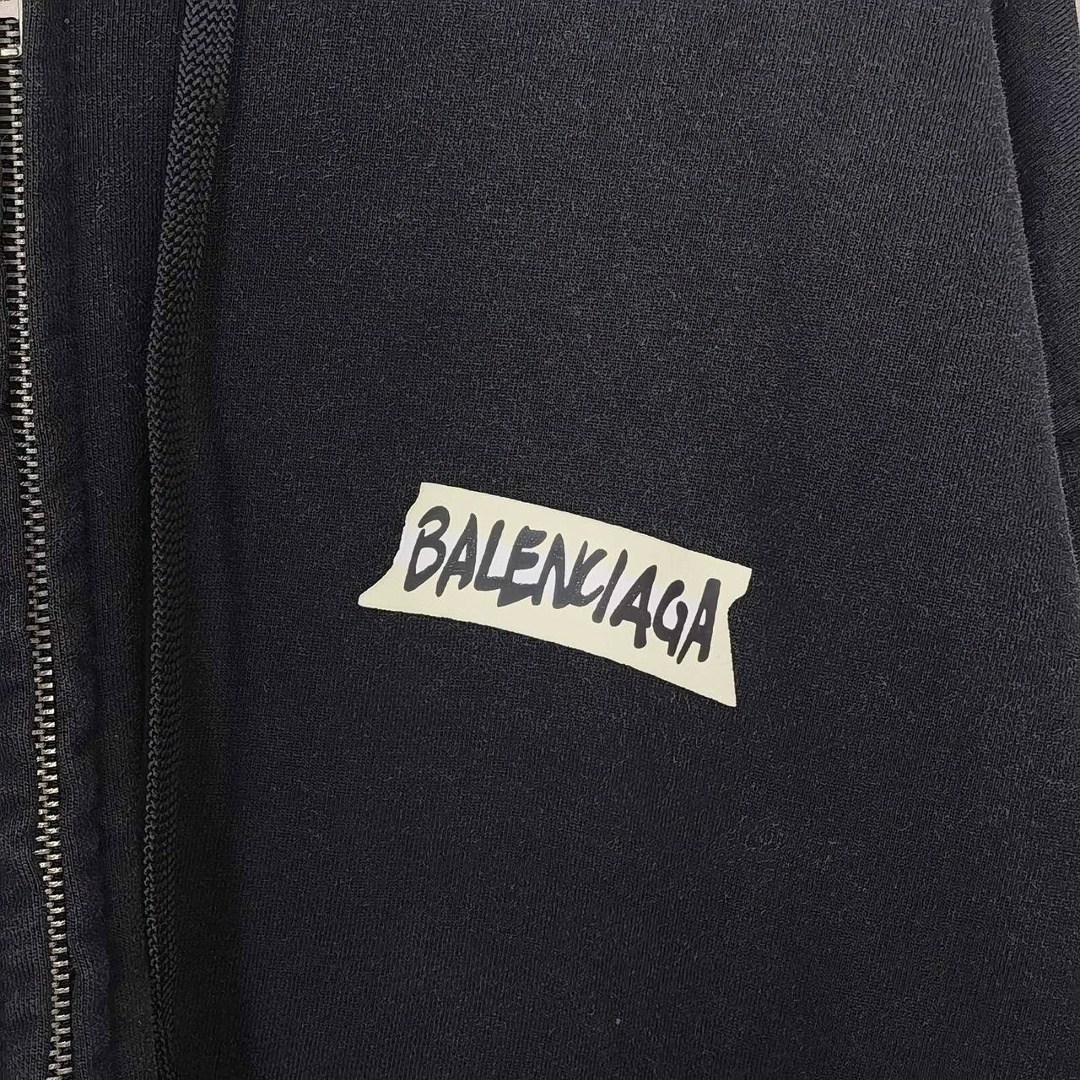 баленсиага кристобаль,balenciaga balenciaga,balenciaga одежда,balenciaga hoodie,кампейн balenciaga
