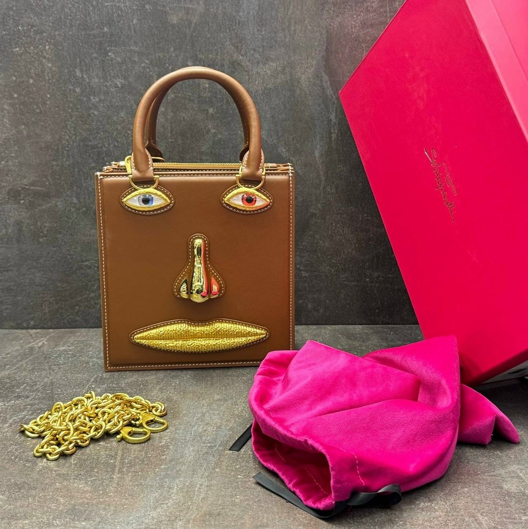 сумка-тоут schiaparelli,сумка schiaparelli,женская сумка schiaparelli,бархатная сумка для глаз schiaparelli premium sense demon,брендовая женская сумка