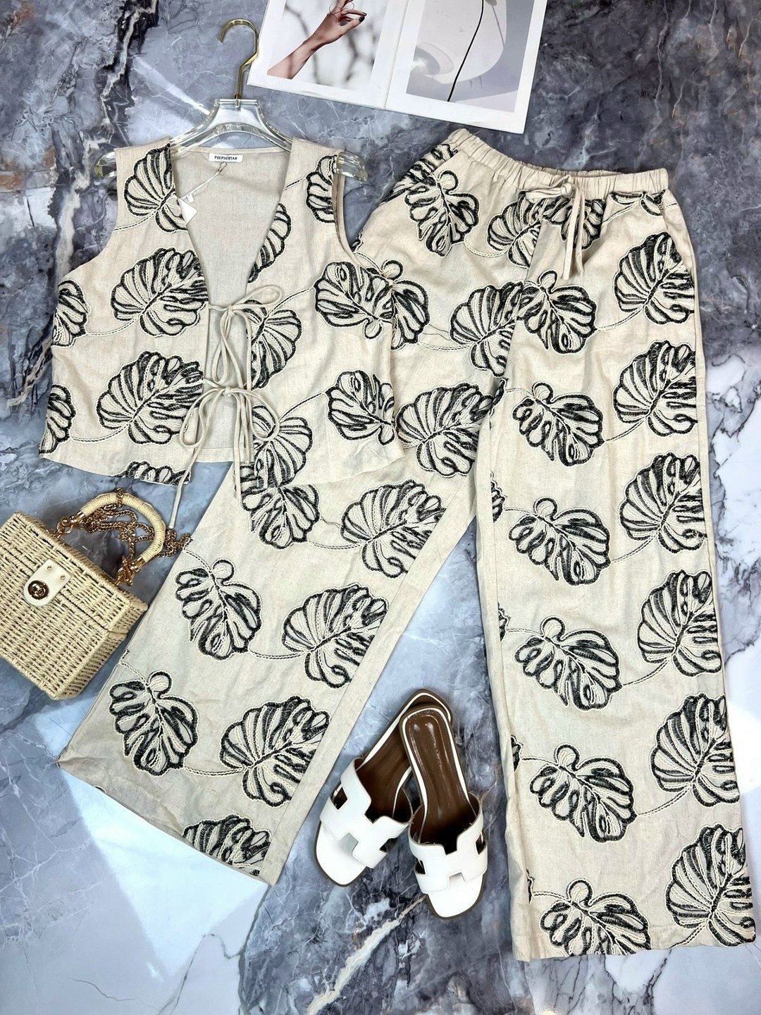 костюм с принтом,летние комбинезоны,костюм с брюками,женские комбинезоны,атласный комбинезон