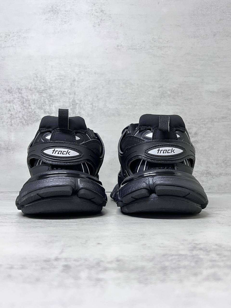 кроссовки balenciaga track,туфли баленсиага мужские,balenciaga кроссовки,кроссовки balenciaga мужские черные,кроссовки balenciaga мужские