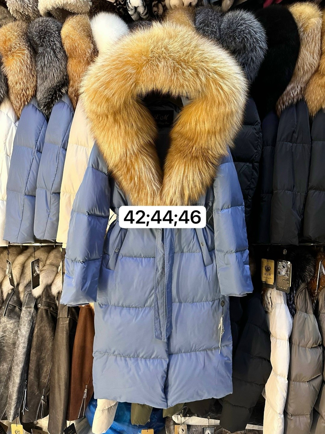 пуховик новый с натуральным мехом 42-52,женский пуховик с натуральным мехом,пуховик с натуральным мехом,пуховик с мехом,пуховик женский