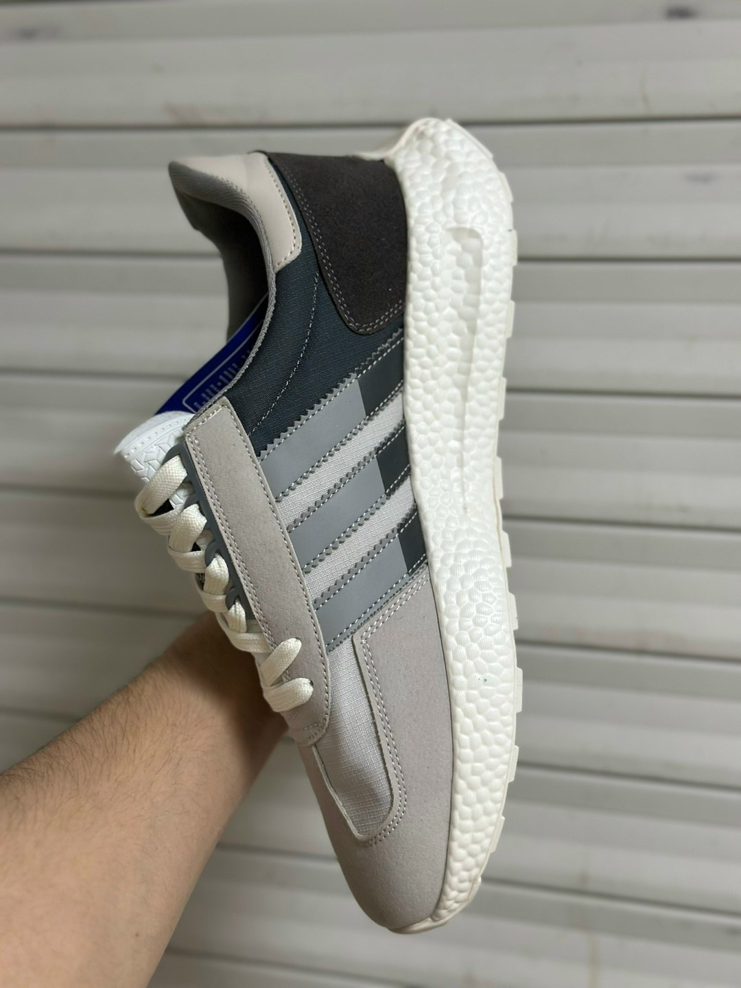кроссовки adidas,кроссовки мужские adidas,кроссовки adidas retropy e 5,кроссовки адидас драгон,кроссовки adidas retropy